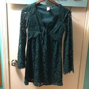 Hunter green lace trim dress